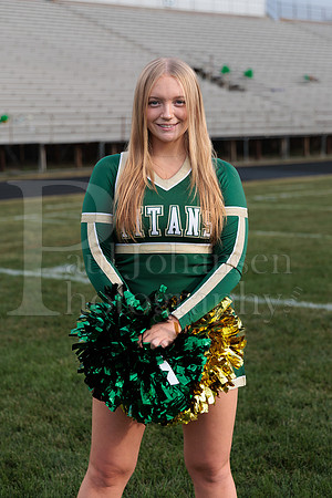 Boylan Cheer Seniors Banner Shoot 9-19-2025-0014