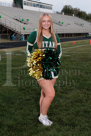 Boylan Cheer Seniors Banner Shoot 9-19-2025-0028