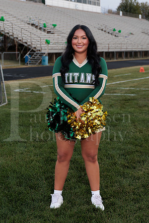 Boylan Cheer Seniors Banner Shoot 9-19-2025-0052