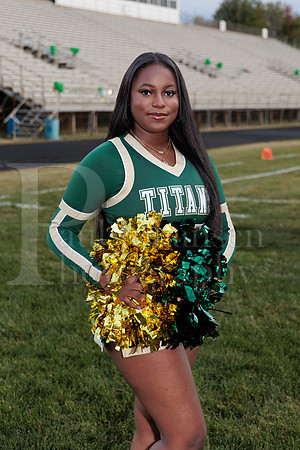 Boylan Cheer Seniors Banner Shoot 9-19-2025-0061