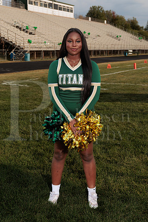 Boylan Cheer Seniors Banner Shoot 9-19-2025-0071