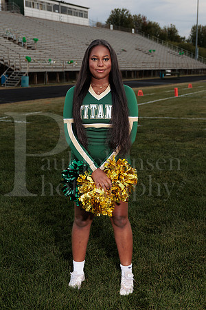 Boylan Cheer Seniors Banner Shoot 9-19-2025-0078