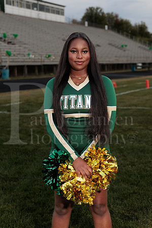 Boylan Cheer Seniors Banner Shoot 9-19-2025-0079