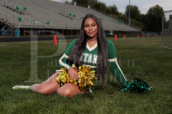 Boylan Cheer Seniors Banner Shoot 9-19-2025-0085