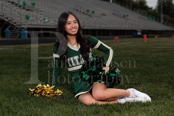 Boylan Cheer Seniors Banner Shoot 9-19-2025-0114