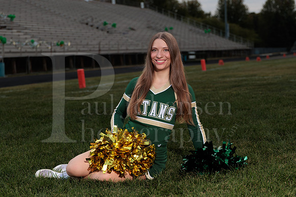 Boylan Cheer Seniors Banner Shoot 9-19-2025-0122