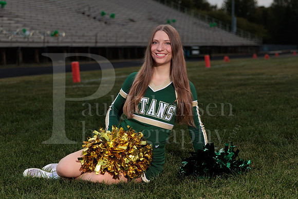 Boylan Cheer Seniors Banner Shoot 9-19-2025-0123