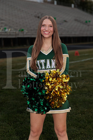 Boylan Cheer Seniors Banner Shoot 9-19-2025-0135