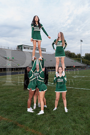 Boylan Cheer Seniors Banner Shoot 9-19-2025-0177