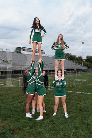 Boylan Cheer Seniors Banner Shoot 9-19-2025-0178