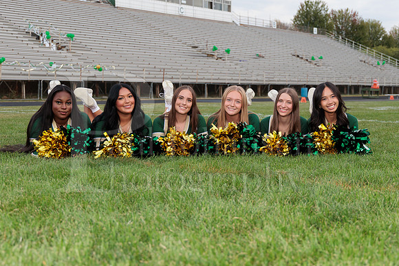 Boylan Cheer Seniors Banner Shoot 9-19-2025-0199