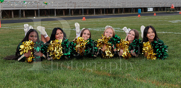 Boylan Cheer Seniors Banner Shoot 9-19-2025-0201