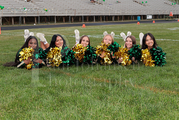 Boylan Cheer Seniors Banner Shoot 9-19-2025-0203