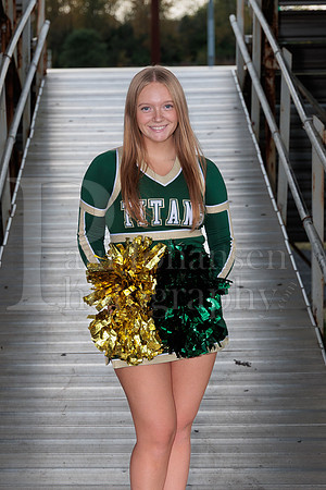 Boylan Cheer Seniors Banner Shoot 9-19-2025-0213