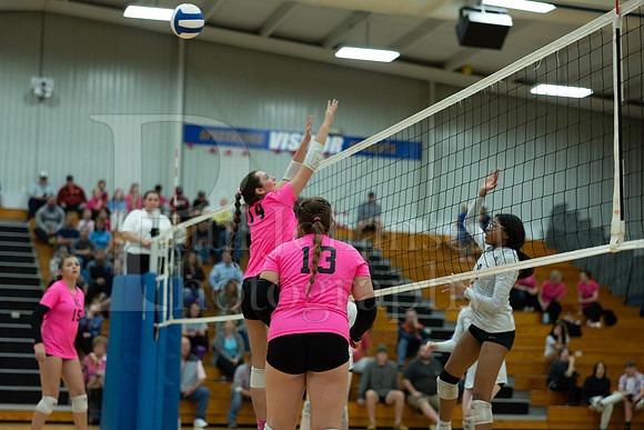 Rockford Christian Girls JV Volleyball vs Lutheran 10-11-2022-0025