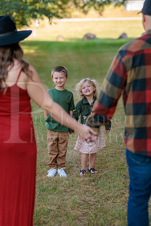 Kotula Family Portraits 9-27-2025-0003