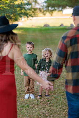 Kotula Family Portraits 9-27-2025-0002