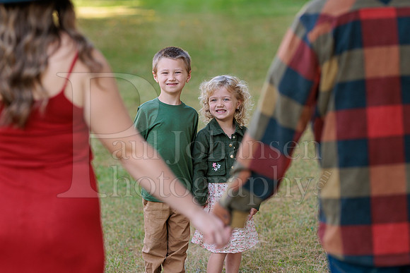 Kotula Family Portraits 9-27-2025-0016