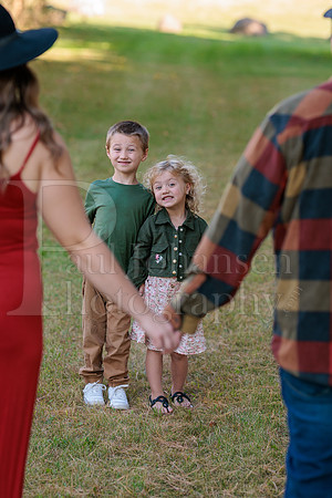 Kotula Family Portraits 9-27-2025-0019