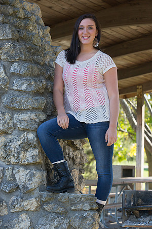 Linzy Lorence Senior Images 10-7-2013-3973