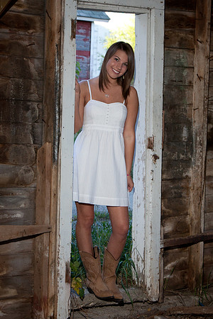 Lindsay Melling Senior Images-0472