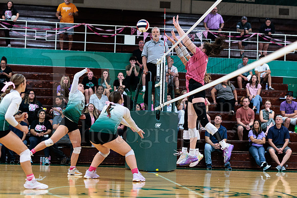 Boylan Girls Varsity Volleyball vs Hononegah 9-30-2025-0190