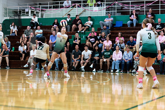 Boylan Girls Varsity Volleyball vs Hononegah 9-30-2025-0207