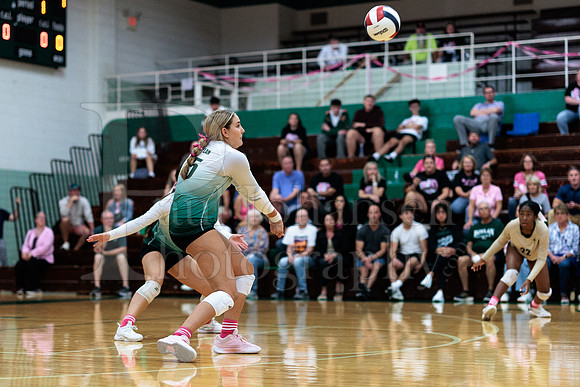 Boylan Girls Varsity Volleyball vs Hononegah 9-30-2025-0213