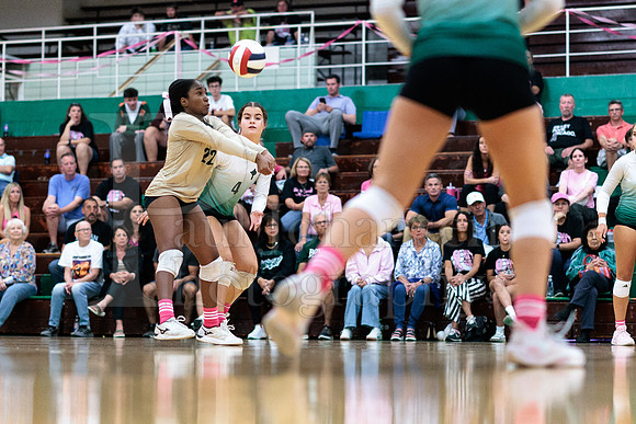 Boylan Girls Varsity Volleyball vs Hononegah 9-30-2025-0285