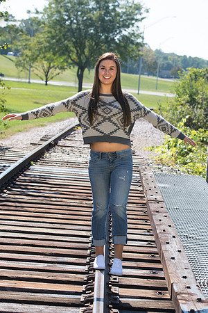 Brittany Oglesby Brien Senior Images 9-26-2013-0054