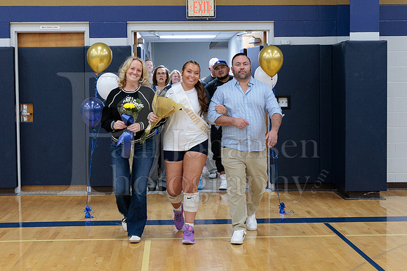 Rockford Christian Girls Varsity Volleyball vs Bryon 10-9-2025-0192