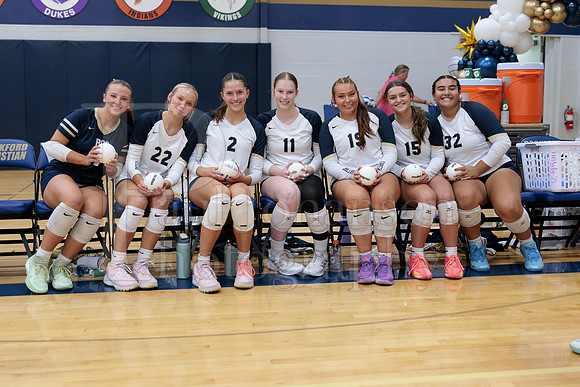 Rockford Christian Girls Varsity Volleyball vs Bryon 10-9-2025-0329