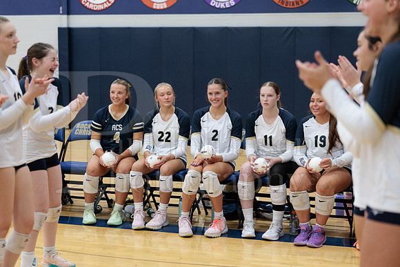 Rockford Christian Girls Varsity Volleyball vs Bryon 10-9-2025-0334