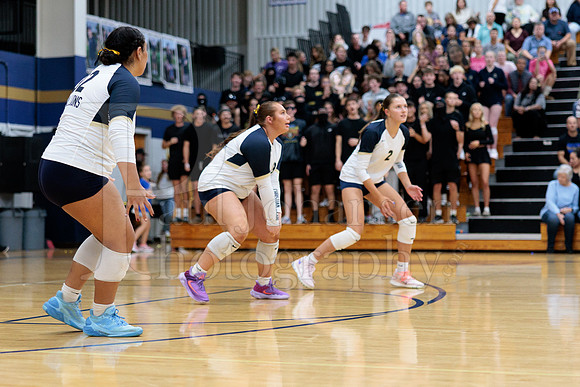 Rockford Christian Girls Varsity Volleyball vs Bryon 10-9-2025-0440