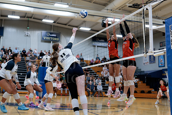 Rockford Christian Girls Varsity Volleyball vs Bryon 10-9-2025-0455