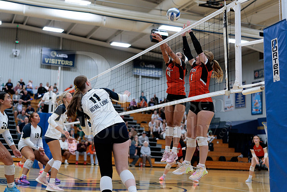 Rockford Christian Girls Varsity Volleyball vs Bryon 10-9-2025-0457
