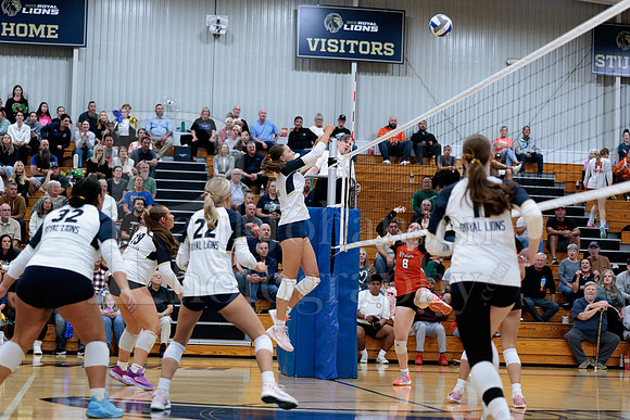 Rockford Christian Girls Varsity Volleyball vs Bryon 10-9-2025-0525