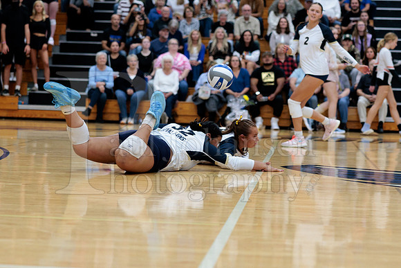 Rockford Christian Girls Varsity Volleyball vs Bryon 10-9-2025-0534