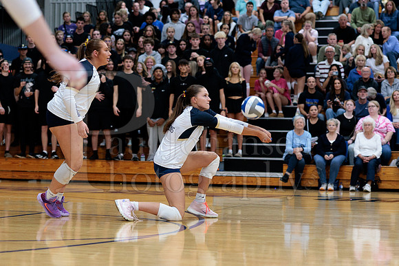 Rockford Christian Girls Varsity Volleyball vs Bryon 10-9-2025-0556