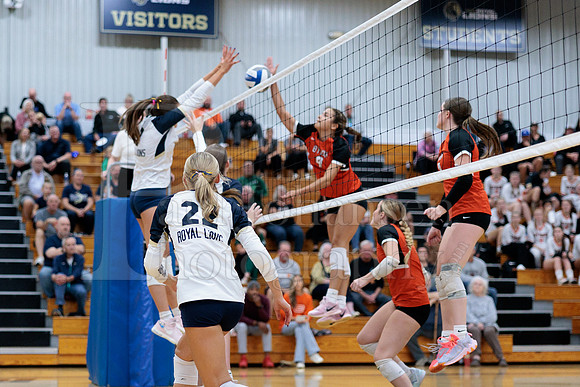 Rockford Christian Girls Varsity Volleyball vs Bryon 10-9-2025-0607