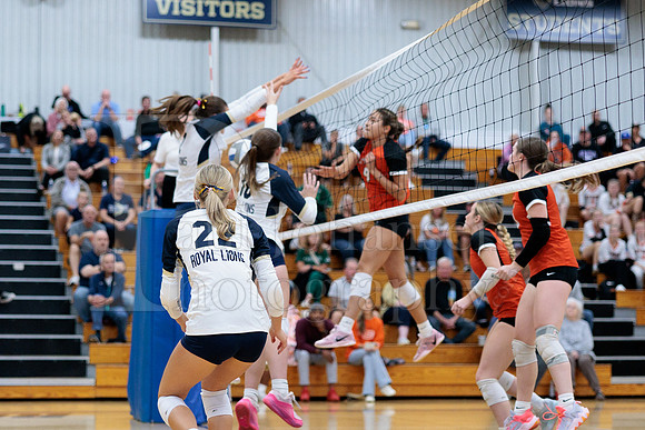 Rockford Christian Girls Varsity Volleyball vs Bryon 10-9-2025-0609