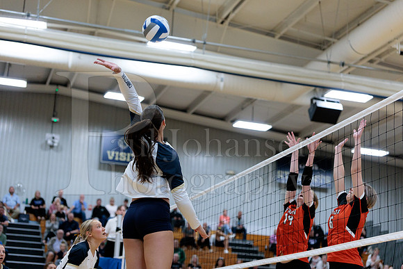 Rockford Christian Girls Varsity Volleyball vs Bryon 10-9-2025-0788