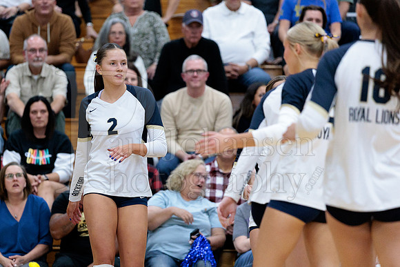 Rockford Christian Girls Varsity Volleyball vs Bryon 10-9-2025-0811