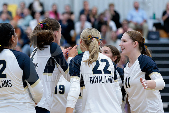 Rockford Christian Girls Varsity Volleyball vs Bryon 10-9-2025-0915