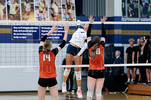 Rockford Christian Girls Varsity Volleyball vs Bryon 10-9-2025-1068