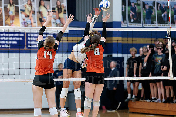 Rockford Christian Girls Varsity Volleyball vs Bryon 10-9-2025-1070