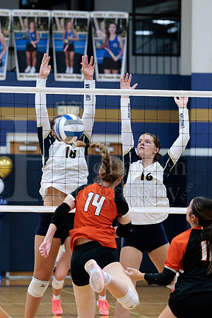Rockford Christian Girls Varsity Volleyball vs Bryon 10-9-2025-1083