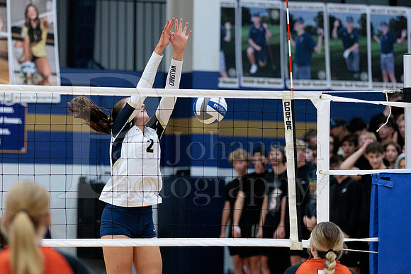 Rockford Christian Girls Varsity Volleyball vs Bryon 10-9-2025-1108