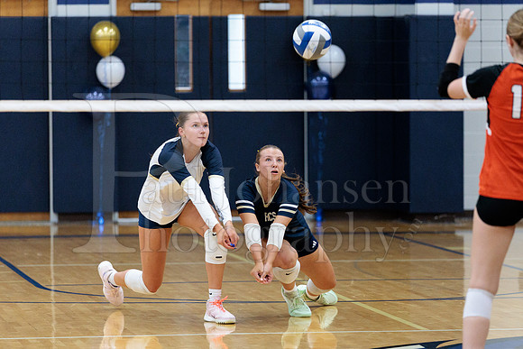 Rockford Christian Girls Varsity Volleyball vs Bryon 10-9-2025-1117