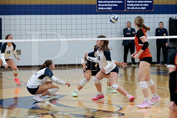 Rockford Christian Girls Varsity Volleyball vs Bryon 10-9-2025-1131